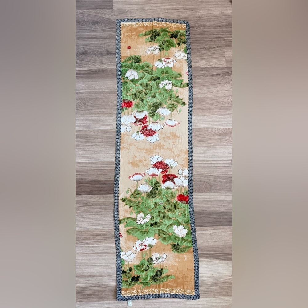 The Metropolitan Museum of Art Silk Stole Scarf After Kitagawa Sosetsu Poppies